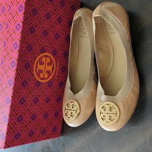 Tory Burch 7 Beige Flats